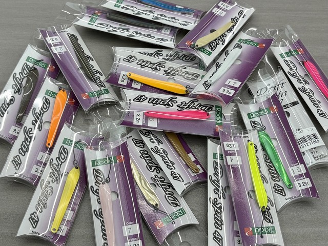 Radio Drift Spin スプーンルアー 各種１０個セット Radio Drift Spin スプーンルアー 各種10個セット Radio Drift