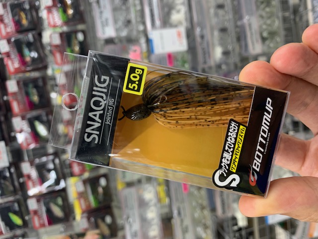 波と蝶 波と蝶