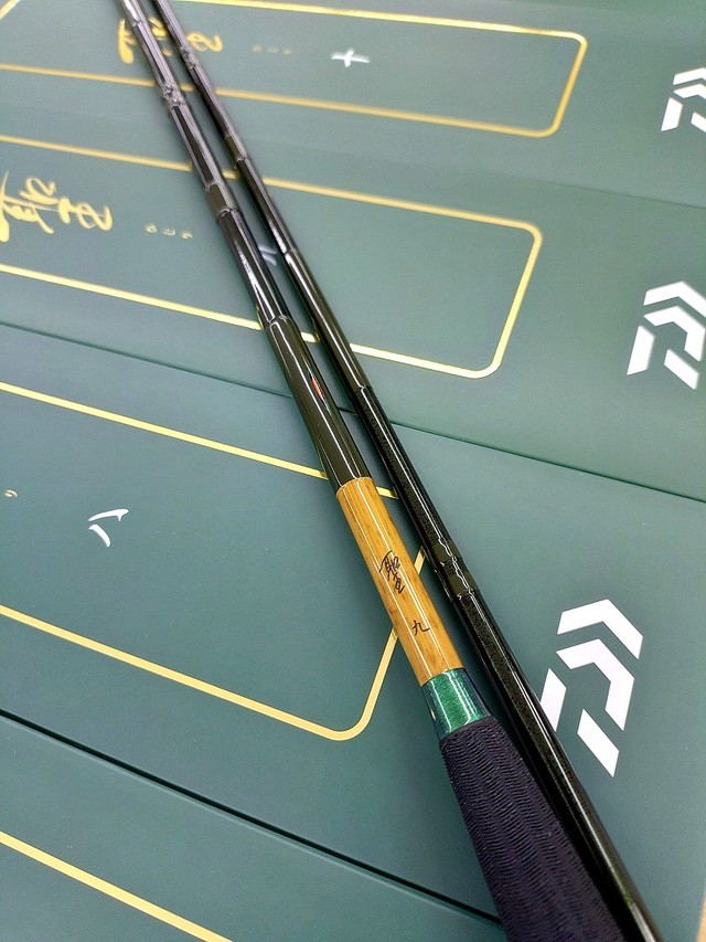 ヘラブナ竹竿　伊集院口巻無二　15.1尺　ダイワ　シマノ　フィッシング つり具の上州屋 - あなたのフィッシング＆アウトドアライフをサポート